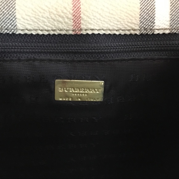 Burberry Backpack -🔥HOST PICK🔥 - Picture 6 of 6